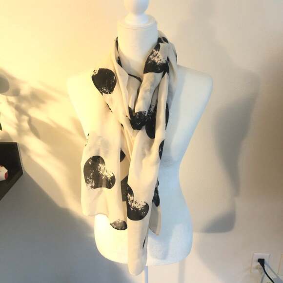 Beautiful Sheer White Scarf with Black Hearts - Picture 2 of 4